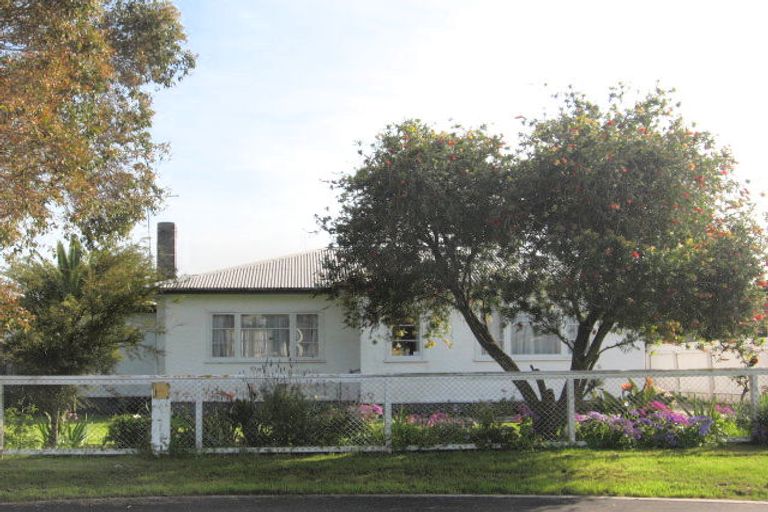 Photo of property in 27 School Road, Te Hapara, Gisborne, 4010