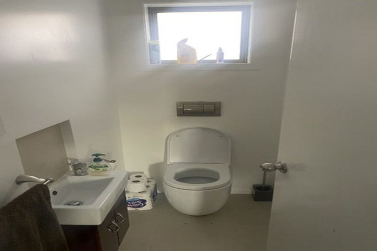 Photo of property in 214 Major Hornbrook Road, Mount Pleasant, Christchurch, 8081