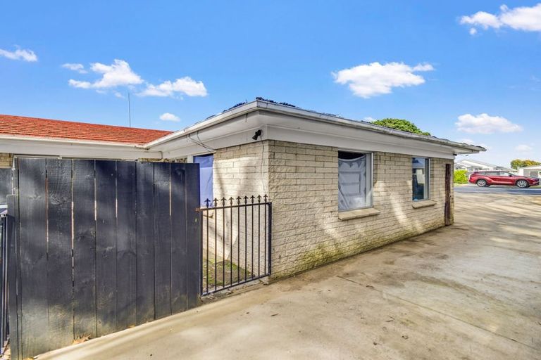 Photo of property in 109 Buckland Road, Mangere East, Auckland, 2024