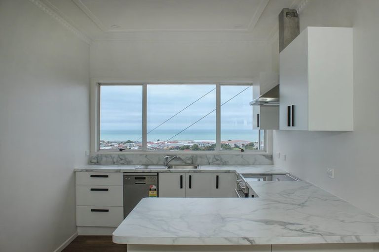 Photo of property in 14 Tay Street, Oamaru North, Oamaru, 9400