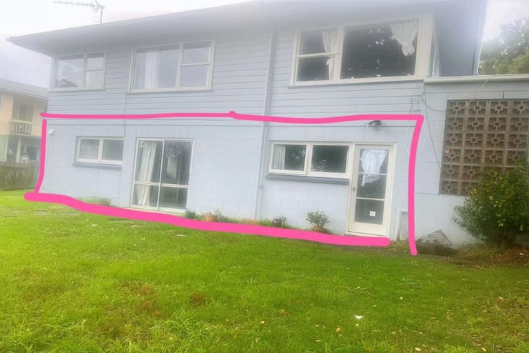 Photo of property in 4 Colin Wild Place, Glenfield, Auckland, 0629