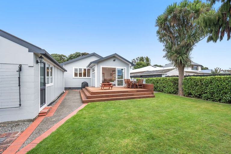 Photo of property in 11 Thornycroft Avenue, Epuni, Lower Hutt, 5011