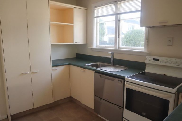 Photo of property in 10 Ravenna Street, Avonhead, Christchurch, 8042