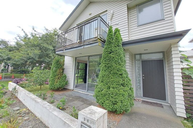Photo of property in 39 Phar Lap Crescent, Takanini, 2112