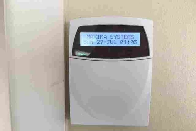 Photo of property in 2/116 Te Atatu Road, Te Atatu South, Auckland, 0610