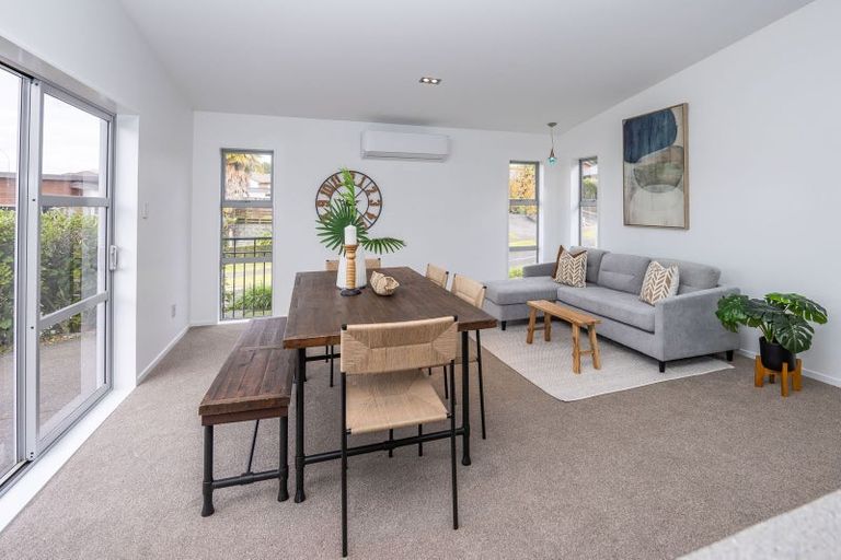 Photo of property in 2 Millennium Heights, Flagstaff, Hamilton, 3210