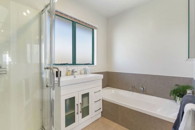 Photo of property in 11 Karaka Road, Beachlands, Auckland, 2018