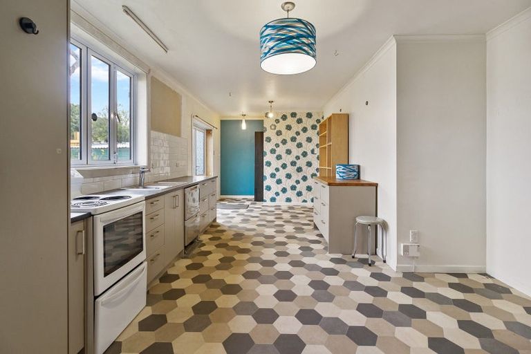 Photo of property in 49 Hassall Street, Parkside, Timaru, 7910