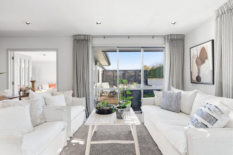 Photo of property in 50 Erskine Street, Lake Hayes, Queenstown, 9304
