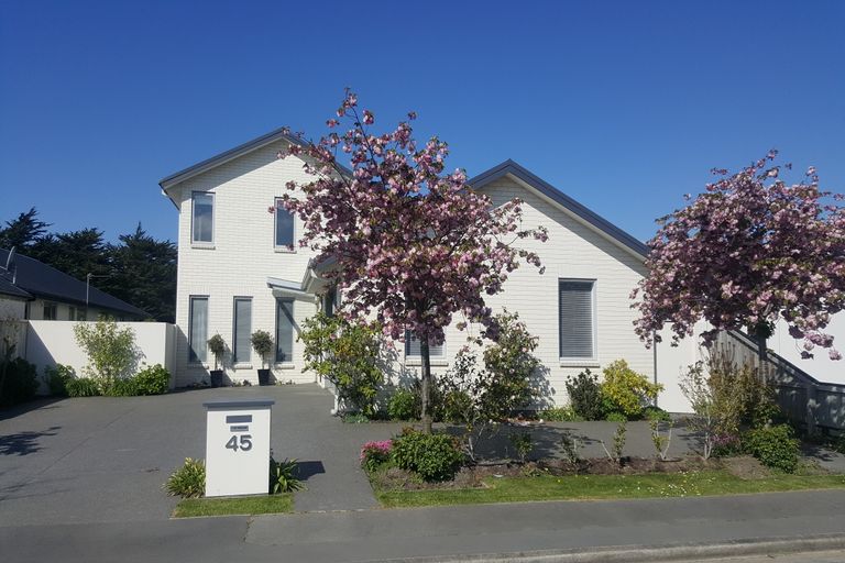 Photo of property in 45 Holbrook Way, Westmorland, Christchurch, 8025
