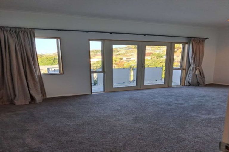 Photo of property in 71 William Bayes Place, Red Beach, 0932