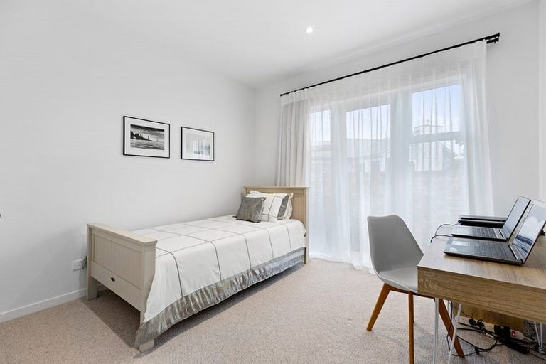 Photo of property in 5 Mollisia Lane, Papamoa Beach, Papamoa, 3118