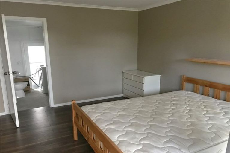 Photo of property in 65b Knighton Road, Hillcrest, Hamilton, 3216