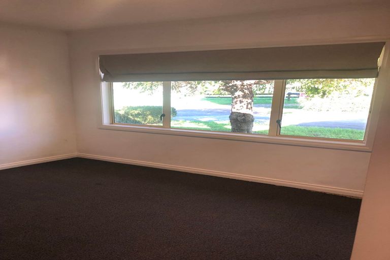 Photo of property in 3791 Cambridge Road, Leamington, Cambridge, 3495