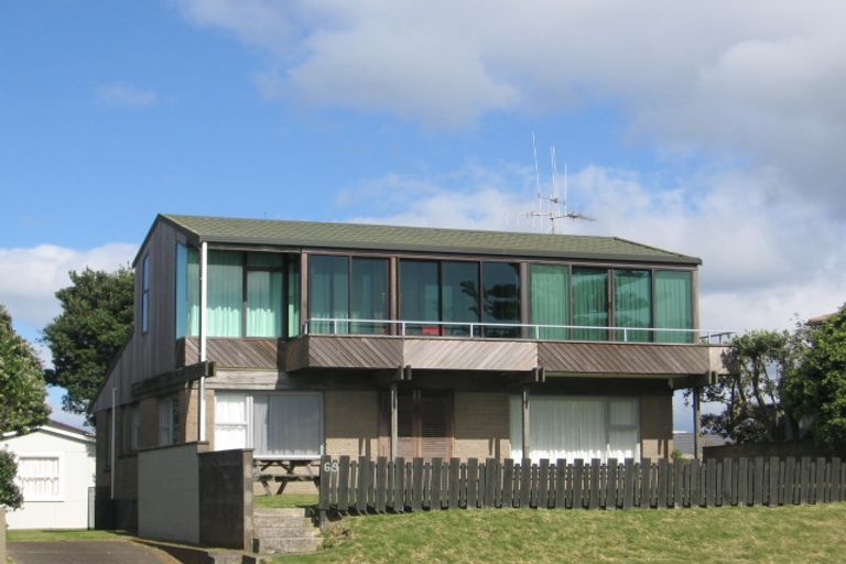 Photo of property in 69 Marine Parade, Mount Maunganui, 3116