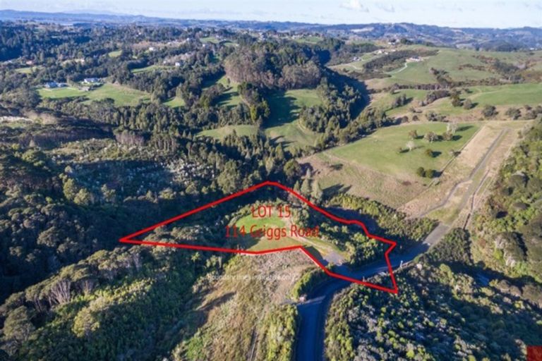 Photo of property in 114 Griggs Road, East Tamaki Heights, Auckland, 2571