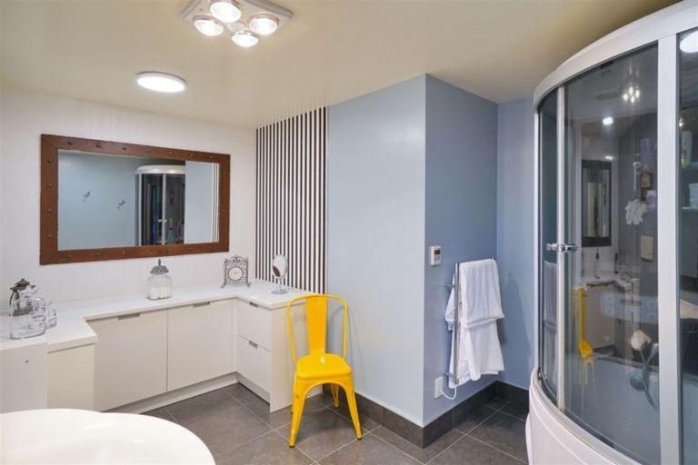 Photo of property in 20 Baltic Place, Northwood, Christchurch, 8051