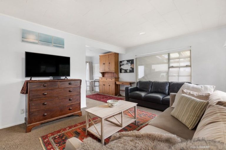 Photo of property in 1/9 John Street, Trentham, Upper Hutt, 5018