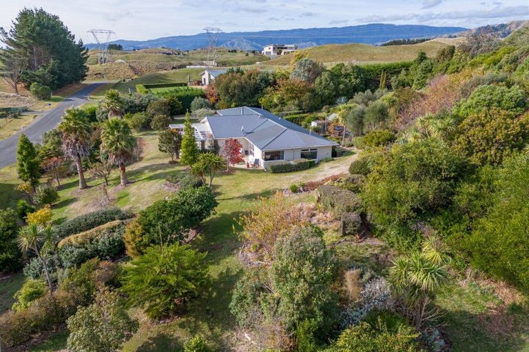 Photo of property in 19 Waitaheke Road, Te Horo, Otaki, 5581