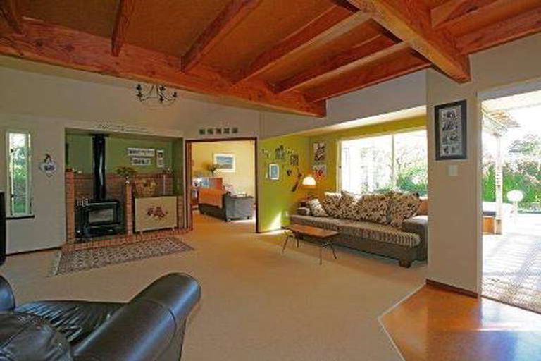 Photo of property in 33a Ferry Road, Clive, 4102