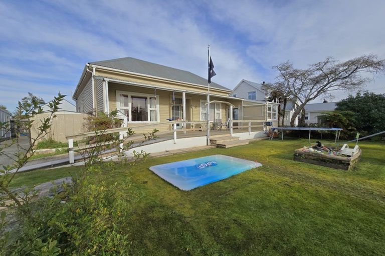 Photo of property in 219 Hampden Street, Hokitika, 7810