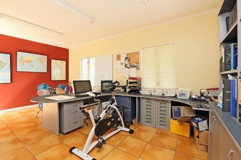 Photo of property in 24 Russell Robertson Drive, Havelock North, 4130