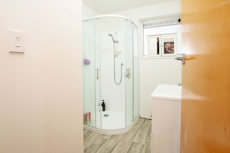 Photo of property in 34 Dunbeath Crescent, Kew, Invercargill, 9812