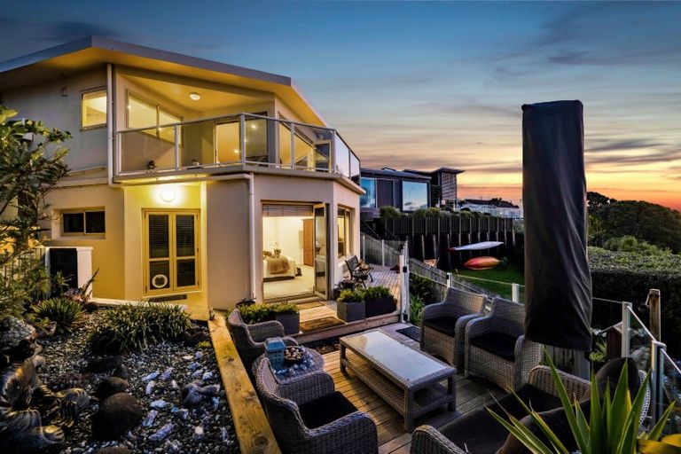 Photo of property in 2b Sackville Street, Fitzroy, New Plymouth, 4312