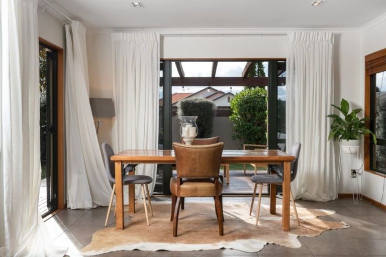 Photo of property in 308 Gravatt Road, Papamoa Beach, Papamoa, 3118