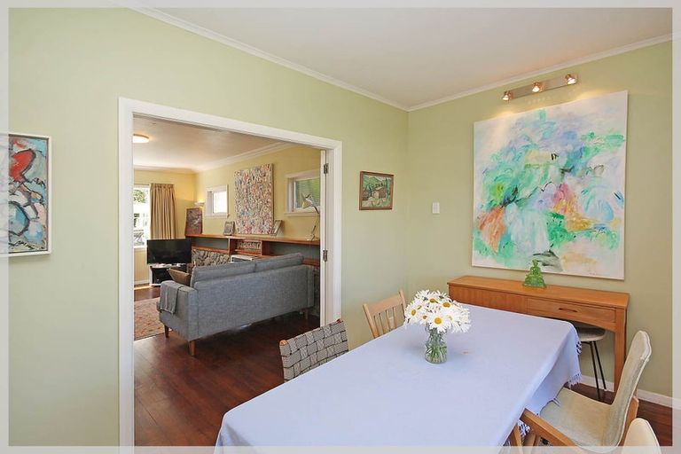 Photo of property in 69b Mako Mako Road, Levin, 5510