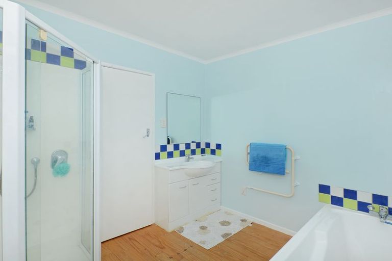 Photo of property in 13 Jeeves Place, Tikipunga, Whangarei, 0112