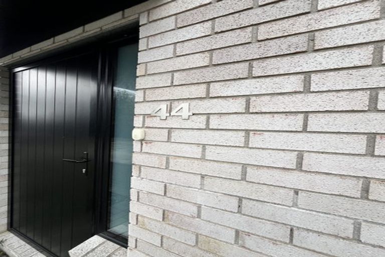Photo of property in 44 Ivy Nola Way, Henderson, Auckland, 0612