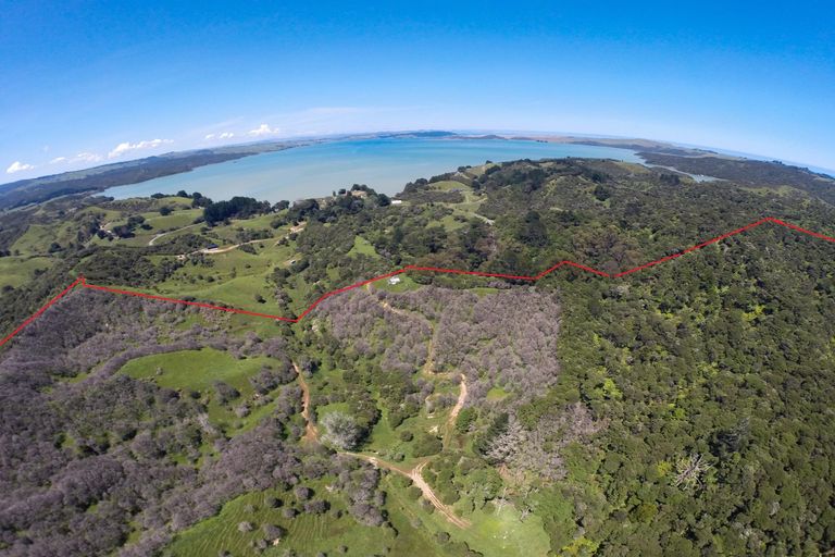 Photo of property in 945 Te Papatapu Road, Raglan, Te Mata, 3894