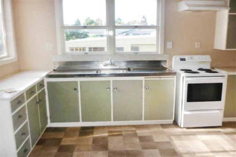 Photo of property in 14 Huia Road, Papatoetoe, Auckland, 2025