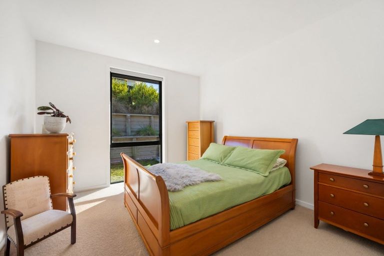 Photo of property in 11 Sarges Way, Lake Hawea, Wanaka, 9382