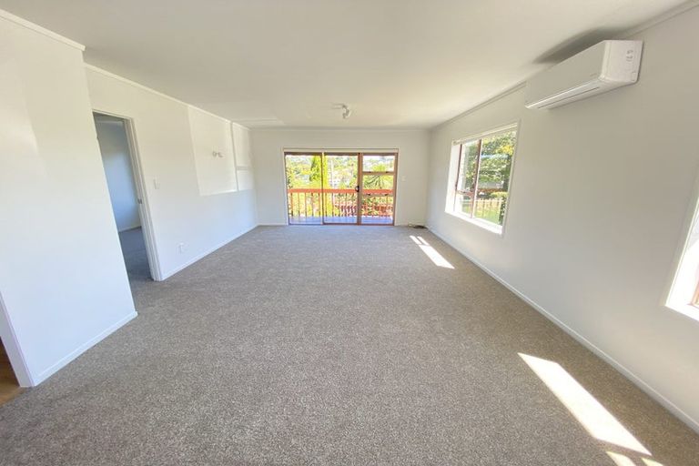 Photo of property in 1/6 Philson Terrace, Browns Bay, Auckland, 0630