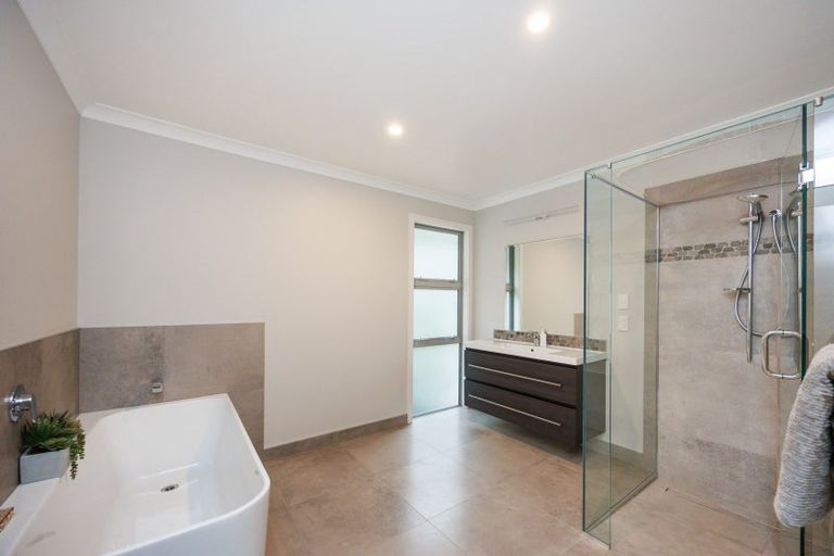 Photo of property in 130b Soldiers Road, Tangimoana, 4476