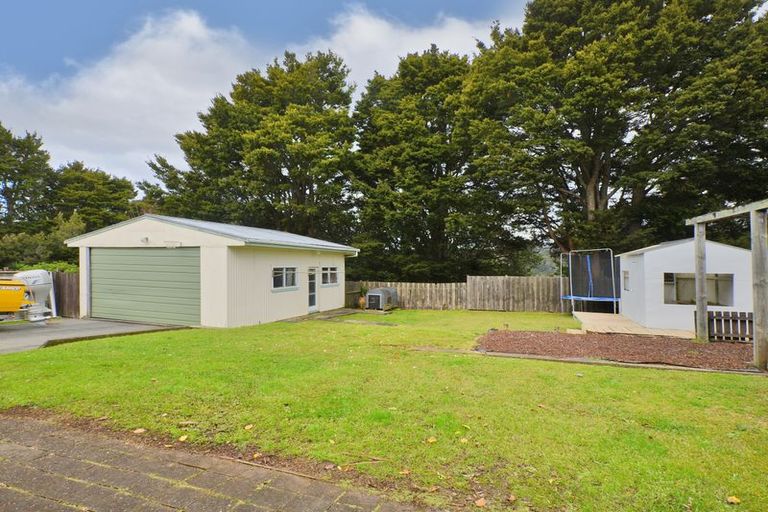 Photo of property in 13 Jeeves Place, Tikipunga, Whangarei, 0112