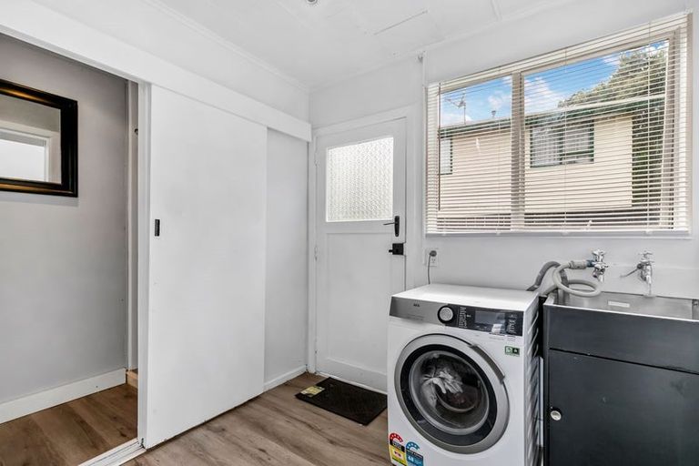 Photo of property in 12c Lane Street, Wallaceville, Upper Hutt, 5018