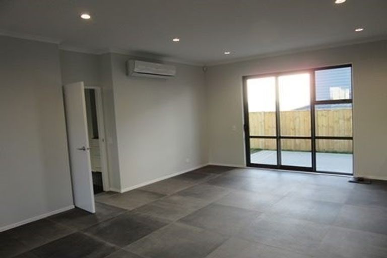 Photo of property in 36 Mackay Drive, Greenhithe, Auckland, 0632