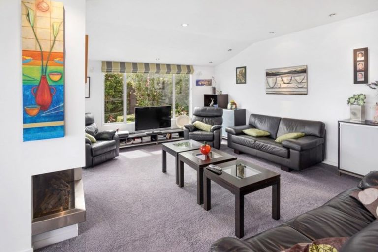 Photo of property in 2 Victoria Road, Stepneyville, Nelson, 7010