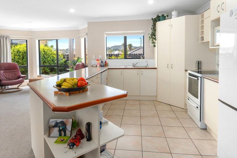 Photo of property in 9 Workman Way, Onerahi, Whangarei, 0110