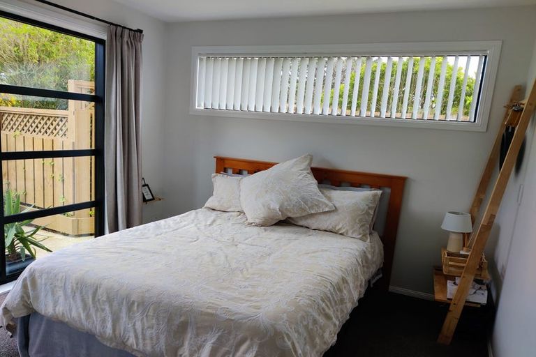 Photo of property in 23 Petherick Crescent, Johnsonville, Wellington, 6037