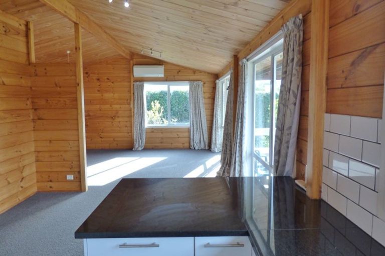 Photo of property in 43 Charlotte Street, Stanmore Bay, Whangaparaoa, 0932