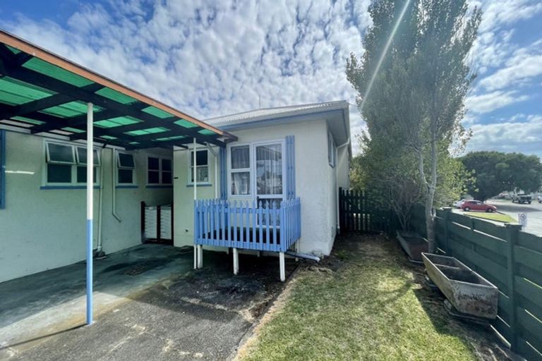 Photo of property in 34 Toi Street, Tawhero, Whanganui, 4501