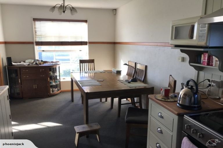 Photo of property in 65 Warren Crescent, Hillmorton, Christchurch, 8025