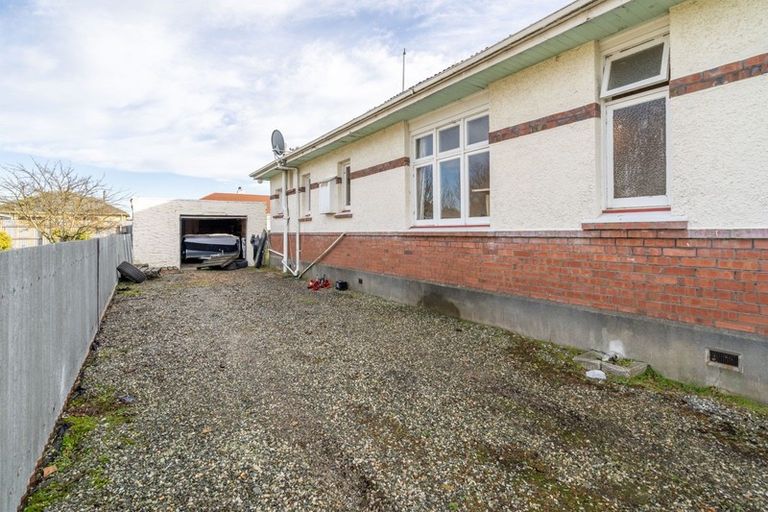 Photo of property in 21 Gilbert Street, Gore, 9710