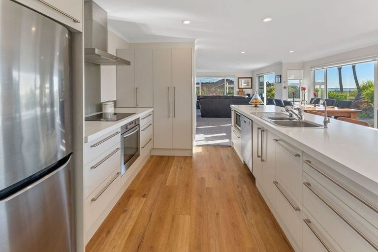 Photo of property in 93 Washbourn Drive, Richmond, 7020