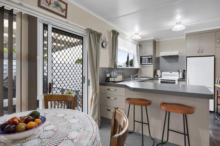 Photo of property in 240 Egmont Street, Patea, 4520