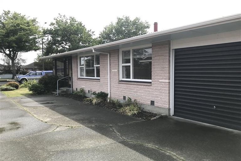 Photo of property in 225a Harewood Road, Bishopdale, Christchurch, 8053